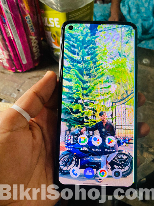 realme 8